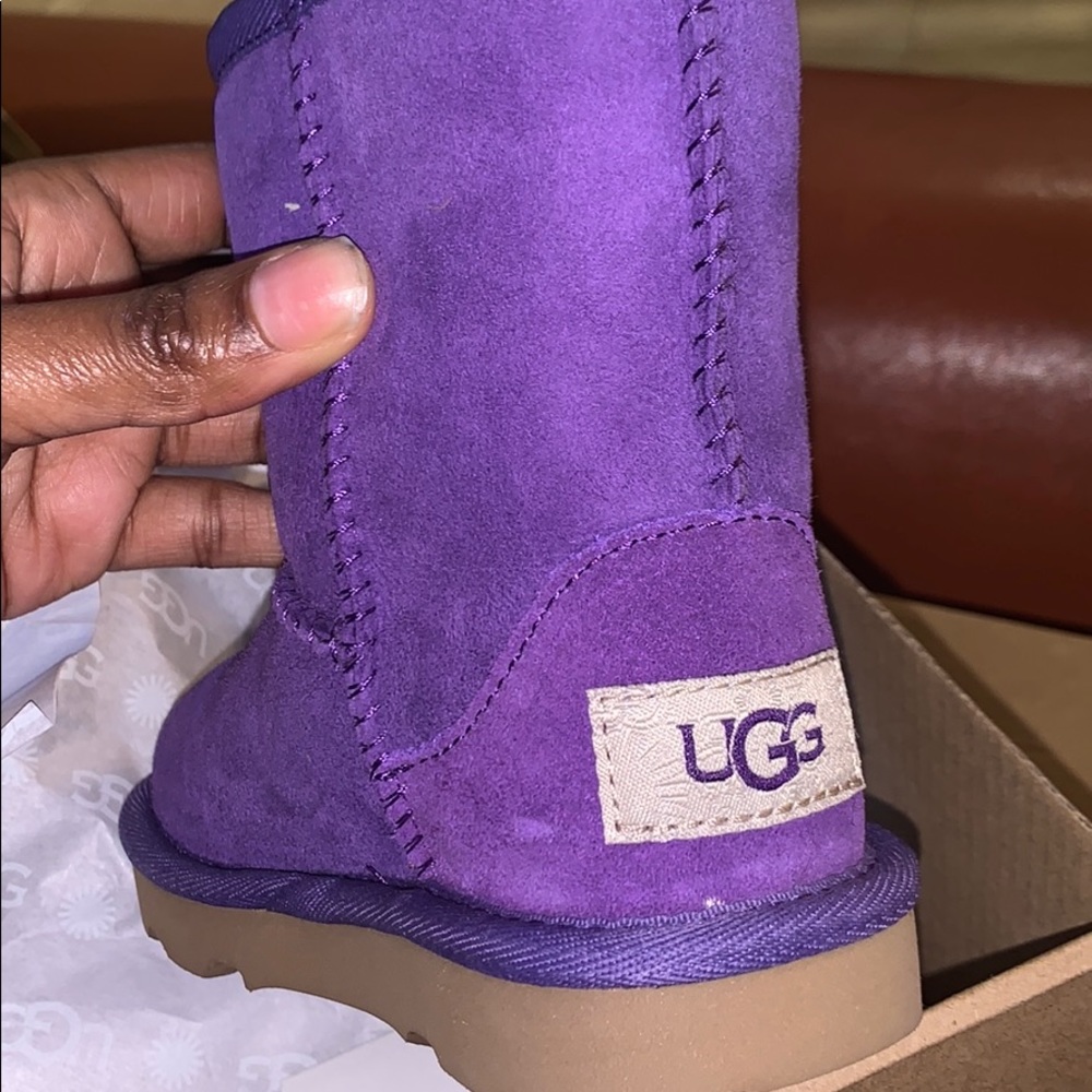 ugg boots - Picture 2 of 4